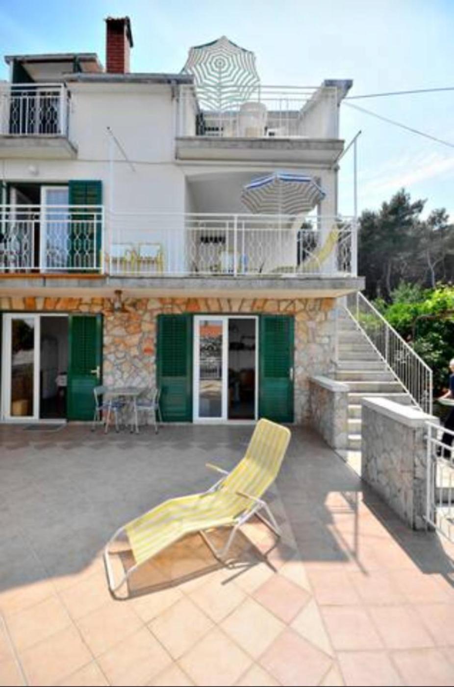 Apartment Bozikovic - Jelsa - Vitarnja Exterior foto